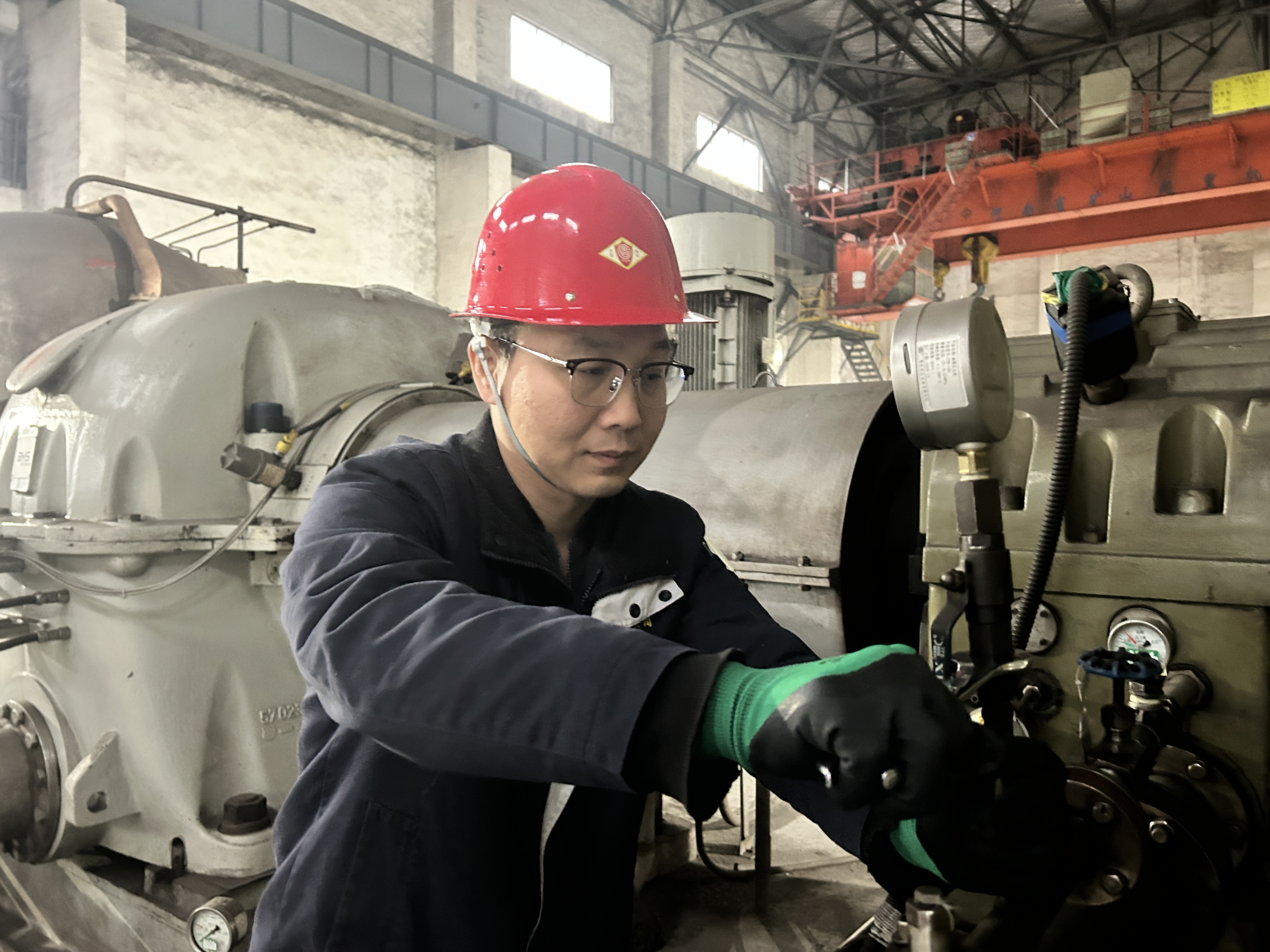 用“奮進之筆”書寫實干答卷